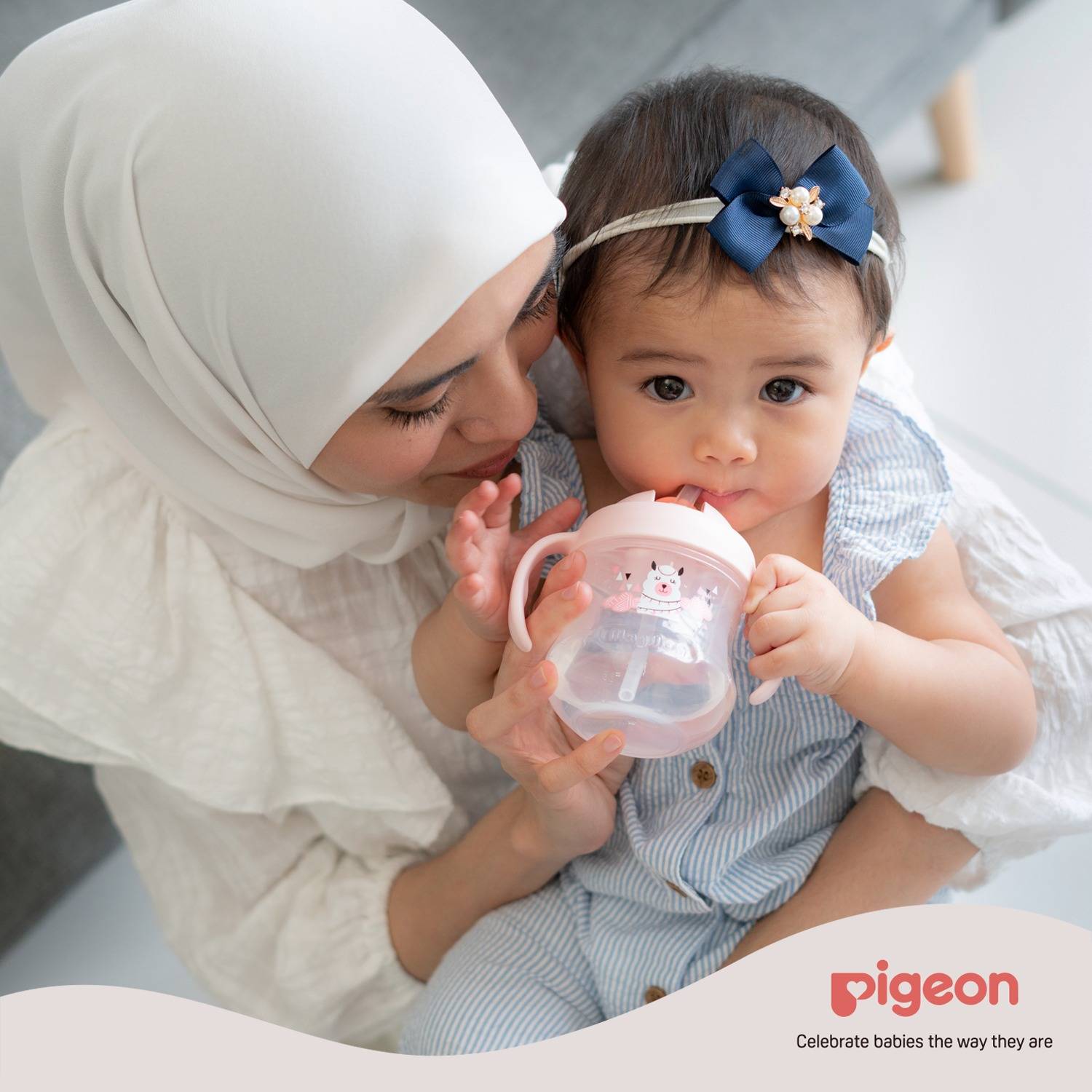 Pigeon MagMag Straw Cup Sippy Drinking Cup (8+ Months)